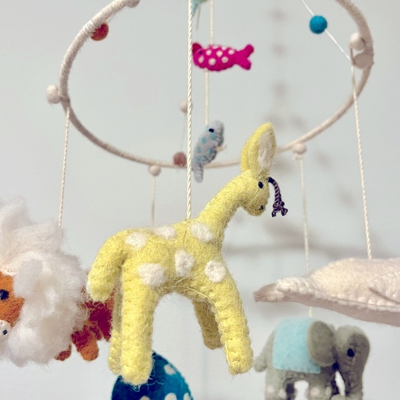 Pehr Classic Noah’s Ark Mobile - Picture 7 of 8